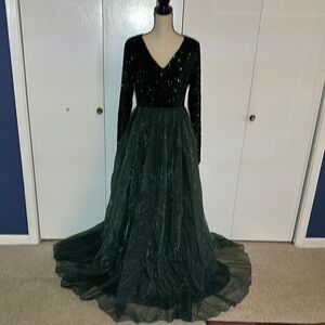 Elegant Green Evening Gown